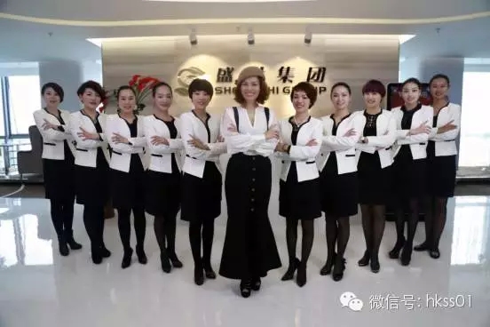 ʢ�����F�����AŮʿ�c�F꠺�Ӱ